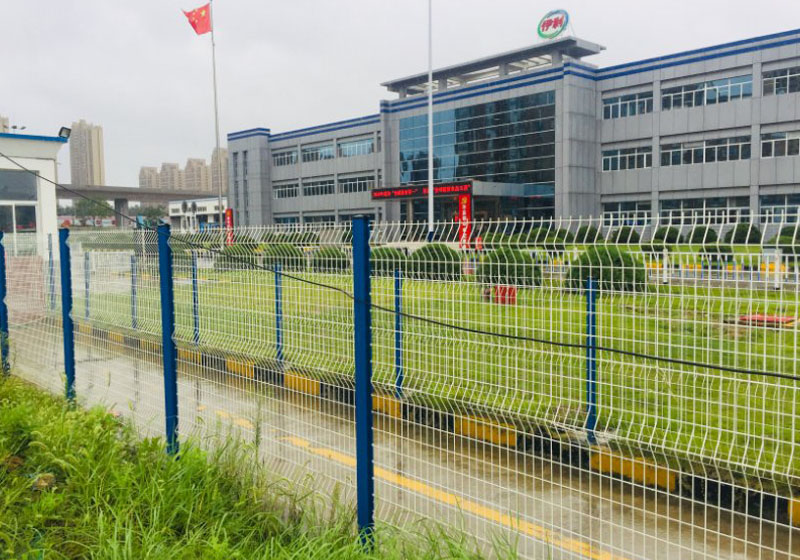 伊利集團(tuán) 伊利集團(tuán)